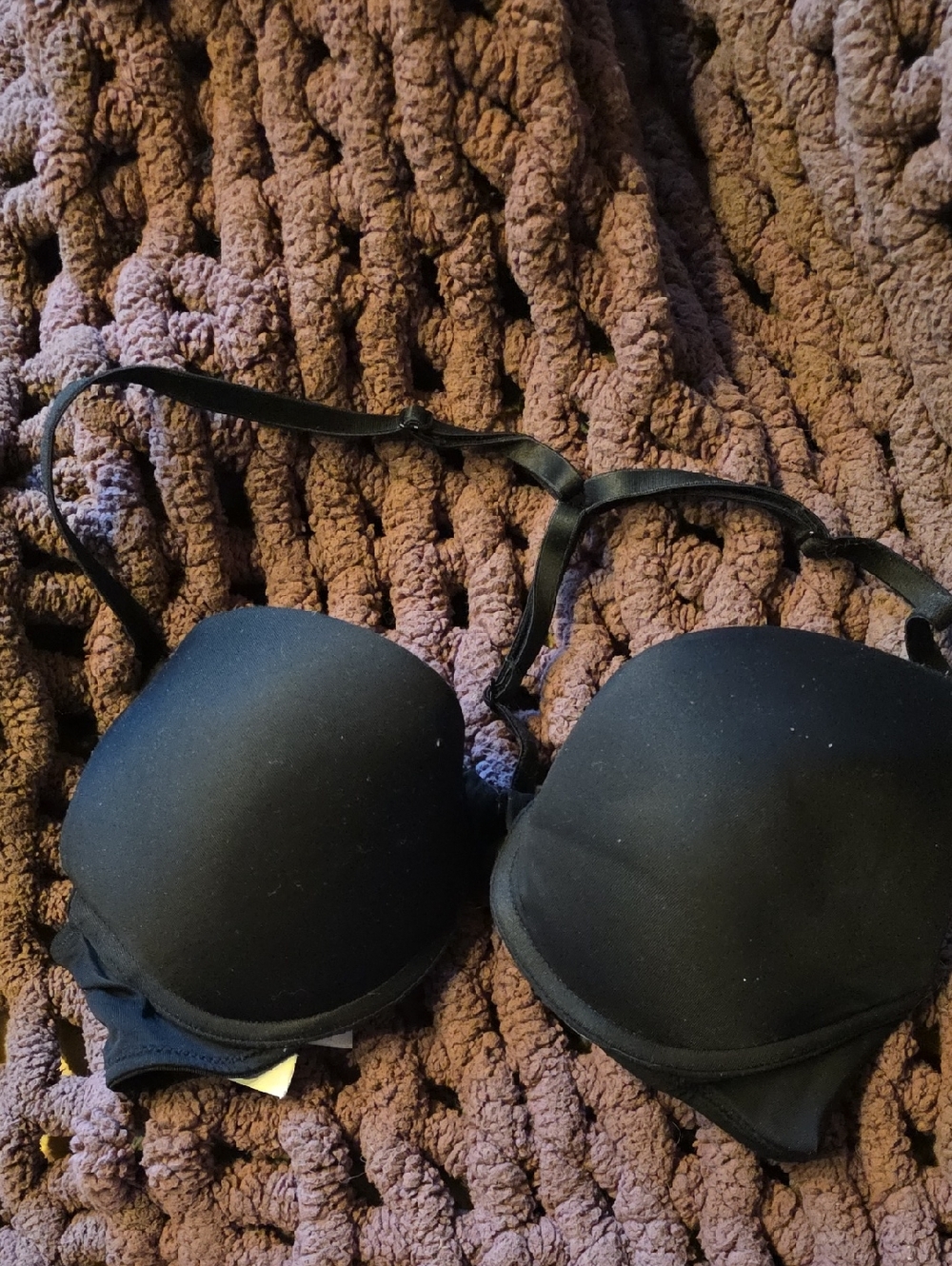 Victoria's Secret Black Push-Up T-Shirt Bra